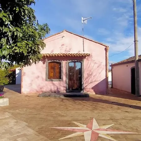 Gli Aranci Dell'etna Farm stay Mascali