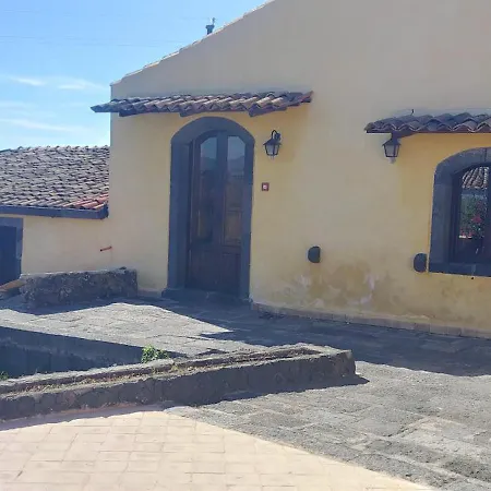 Gli Aranci Dell'etna Farm stay Mascali