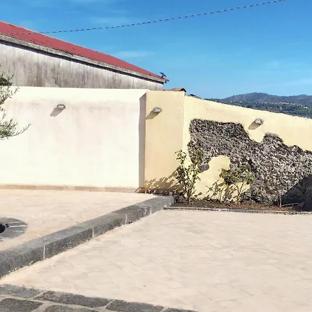 Gli Aranci Dell'etna Farm stay